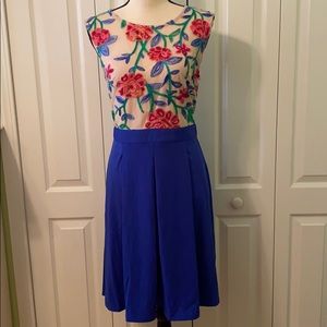 Acevog Floral Embroidered dress